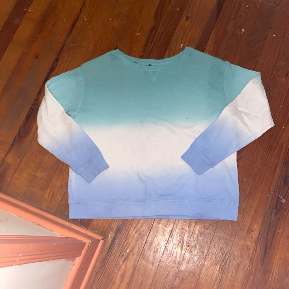 ombre blue splendid sweater Color: Blue  Size: Women’s Medium